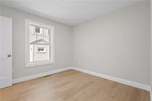 804 Douglas Ave, Providence, RI 02908 - Photo 28