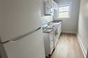 41 Carter St, Providence, RI 02907 - Photo 8