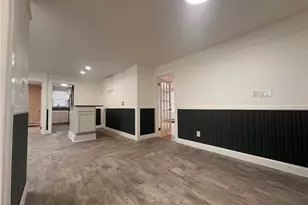 31 Ceres St, Providence, RI 02908 - Photo 10