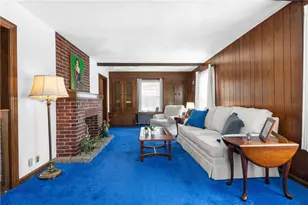 381 Auburn St, Cranston, RI 02910 - Photo 6