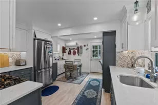 41 Rogers Ave, East Providence, RI 02915 - Photo 8