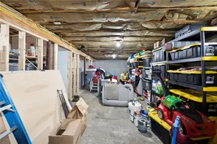 48 Spicer St, North Providence, RI 02904 - Photo 24