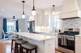 17 Sayles Ave, Lincoln, RI 02865 - Photo 2