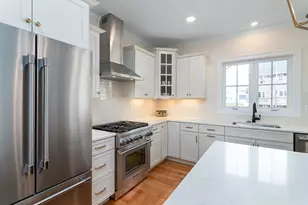 9 Scarlett Wy, Cranston, RI 02921 - Photo 16