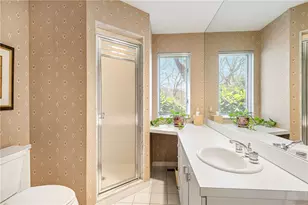 125 Woodruff Ave, Narragansett, RI 02882 - Photo 18