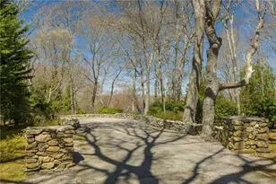 125 Woodruff Ave, Narragansett, RI 02882 - Photo 38