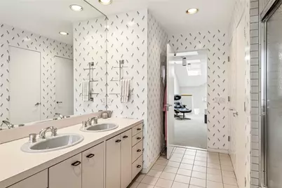125 Woodruff Avenue, Narragansett, RI 02882 - Photo 28