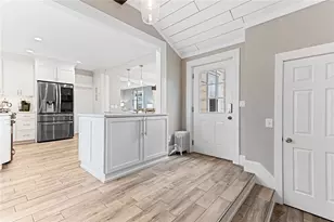 29 Burnett Rd, Warwick, RI 02889 - Photo 22