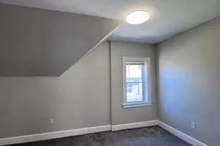 52 Canton St, Providence, RI 02908 - Photo 10