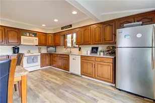 7 Deer Run Trail, Smithfield, RI 02917 - Photo 10
