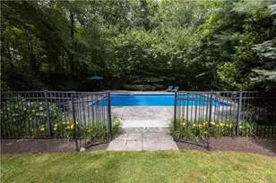 258 Woodridge Dr, North Kingstown, RI 02874 - Photo 44