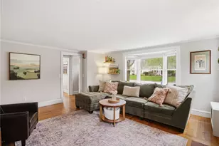 19 Salisbury Rd, Barrington, RI 02806 - Photo 12