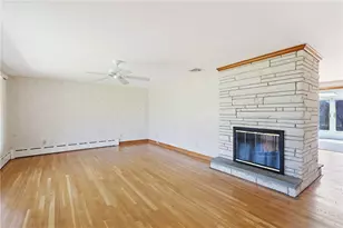 10 Brayton Rd, Tiverton, RI 02878 - Photo 6