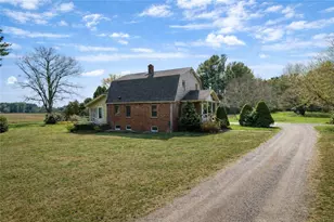 326 Jingle Valley Rd, South Kingstown, RI 02892 - Photo 6