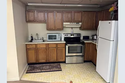 3524 W Shore Road #405, Warwick, RI 02886 - Photo 18