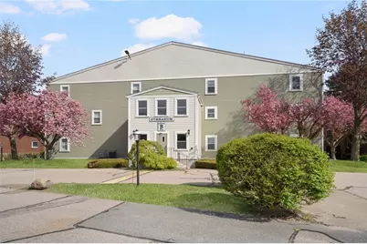 3524 W Shore Road #405, Warwick, RI 02886 - Photo 2