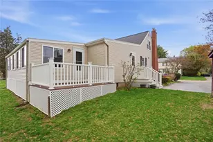36 Ideal Ct, Warwick, RI 02818 - Photo 18