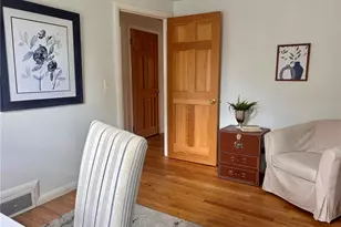 36 Ideal Ct, Warwick, RI 02818 - Photo 10