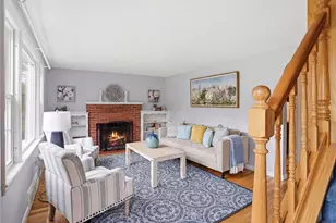 36 Ideal Ct, Warwick, RI 02818 - Photo 2