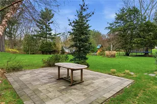 27 Old Meadow Ln, Cumberland, RI 02864 - Photo 44