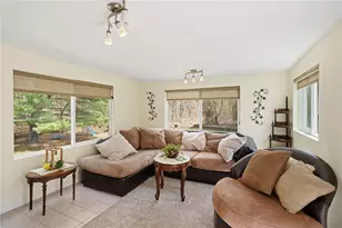 2 Finne Rd, Johnston, RI 02919 - Photo 18
