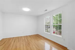 94 Castle Rocks Rd, Warwick, RI 02886 - Photo 32