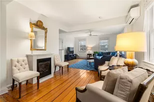 35 Marsh St, Newport, RI 02840 - Photo 6