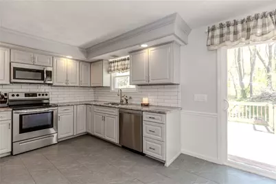4 Clark Road, Smithfield, RI 02917 - Photo 12