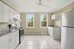 48 Constitution St, Bristol, RI 02809 - Photo 2