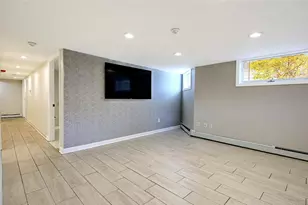 80 Pitman St, Providence, RI 02916 - Photo 6