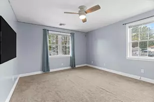 515 Pleasant St, Pawtucket, RI 02860 - Photo 22