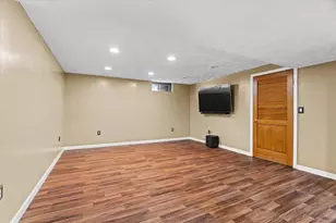 515 Pleasant St, Pawtucket, RI 02860 - Photo 34