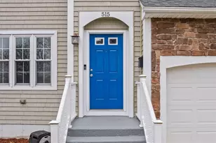 515 Pleasant St, Pawtucket, RI 02860 - Photo 8