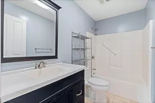515 Pleasant St, Pawtucket, RI 02860 - Photo 24