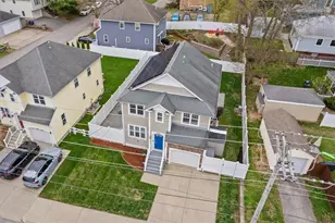 515 Pleasant St, Pawtucket, RI 02860 - Photo 4