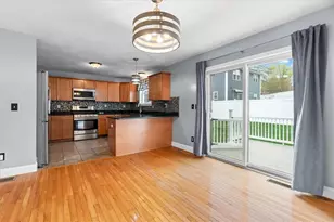 515 Pleasant St, Pawtucket, RI 02860 - Photo 14