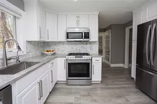 10 Arbor Way, East Greenwich, RI 02818 - Photo 8