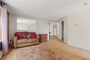 36 Brayton Rd, Smithfield, RI 02917 - Photo 16