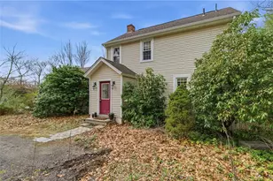36 Brayton Rd, Smithfield, RI 02917 - Photo 6