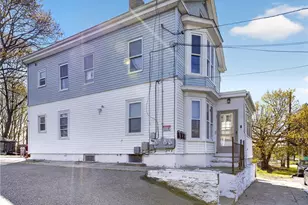 9 Cobb St, East Providence, RI 02914 - Photo 4