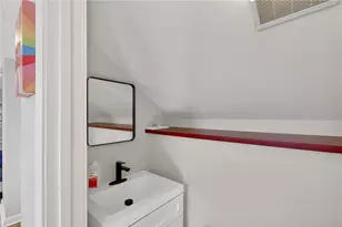 9 Cobb St, East Providence, RI 02914 - Photo 40