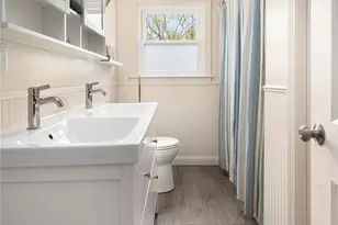 628 County Rd, Barrington, RI 02806 - Photo 18