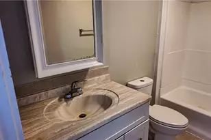 72 Ford St, Providence, RI 02907 - Photo 24