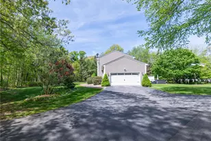 108 Wilbur Rd, Lincoln, RI 02865 - Photo 42
