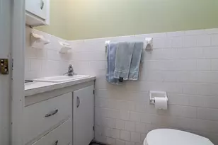 982 Wordens Pond Rd, South Kingstown, RI 02879 - Photo 20