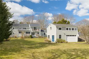 20 Briarfield Rd, Barrington, RI 02806 - Photo 2