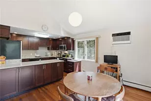 35 Fanning Ln, Smithfield, RI 02828 - Photo 10