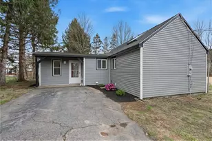 169 Central Ave, Scituate, RI 02857 - Photo 1