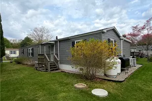 464 Gardiner Rd, Richmond, RI 02892 - Photo 2
