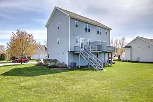 31 Streamview Dr, Cumberland, RI 02864 - Photo 18